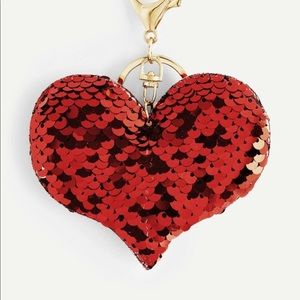 keychain- heart- sequin